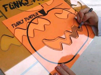 Funky Pumpkin Face Trace Game